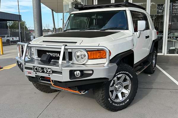 2013 Toyota FJ Cruiser GSJ15R