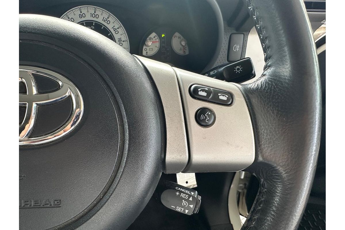 2013 Toyota FJ Cruiser GSJ15R