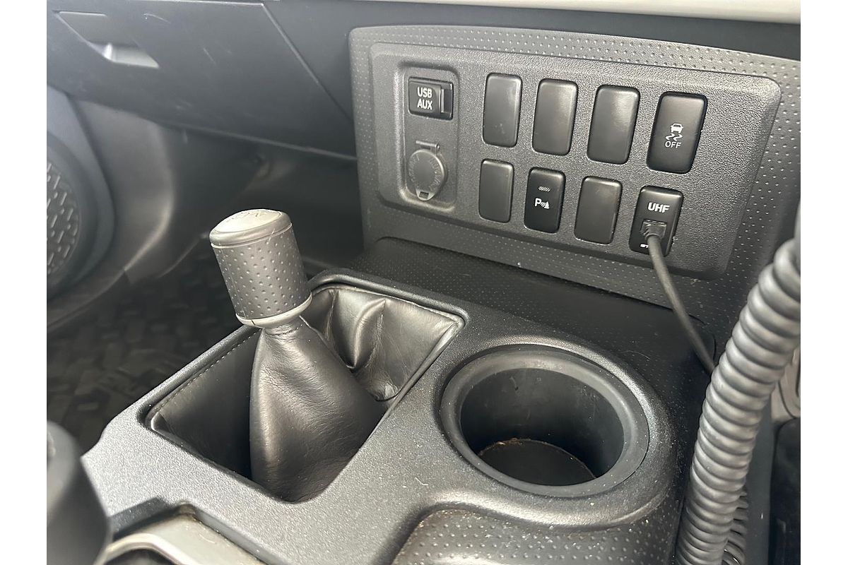 2013 Toyota FJ Cruiser GSJ15R