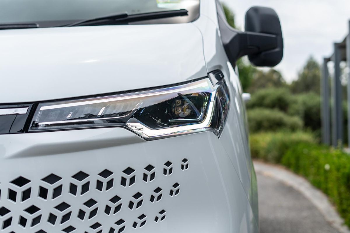 2024 LDV Deliver 7 LWB