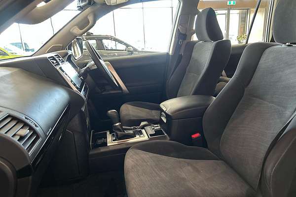 2021 Toyota Landcruiser Prado GX GDJ150R