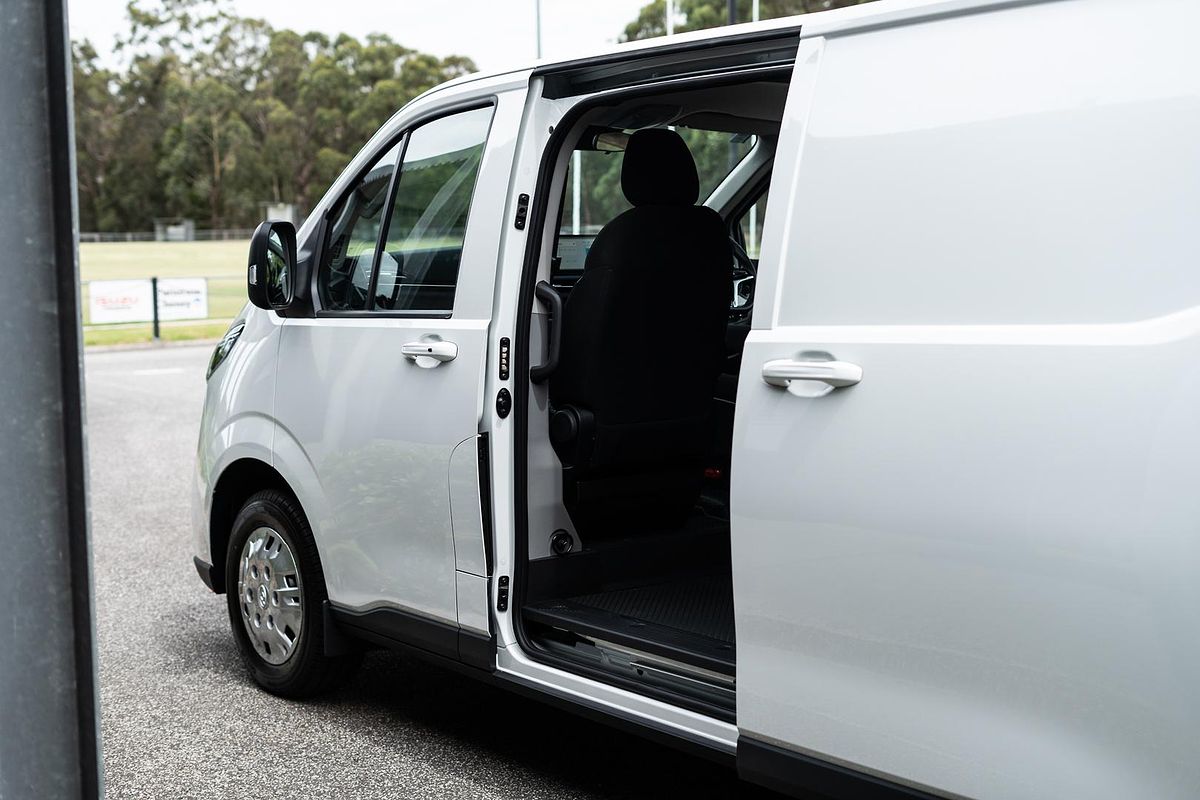 2024 LDV Deliver 7 LWB