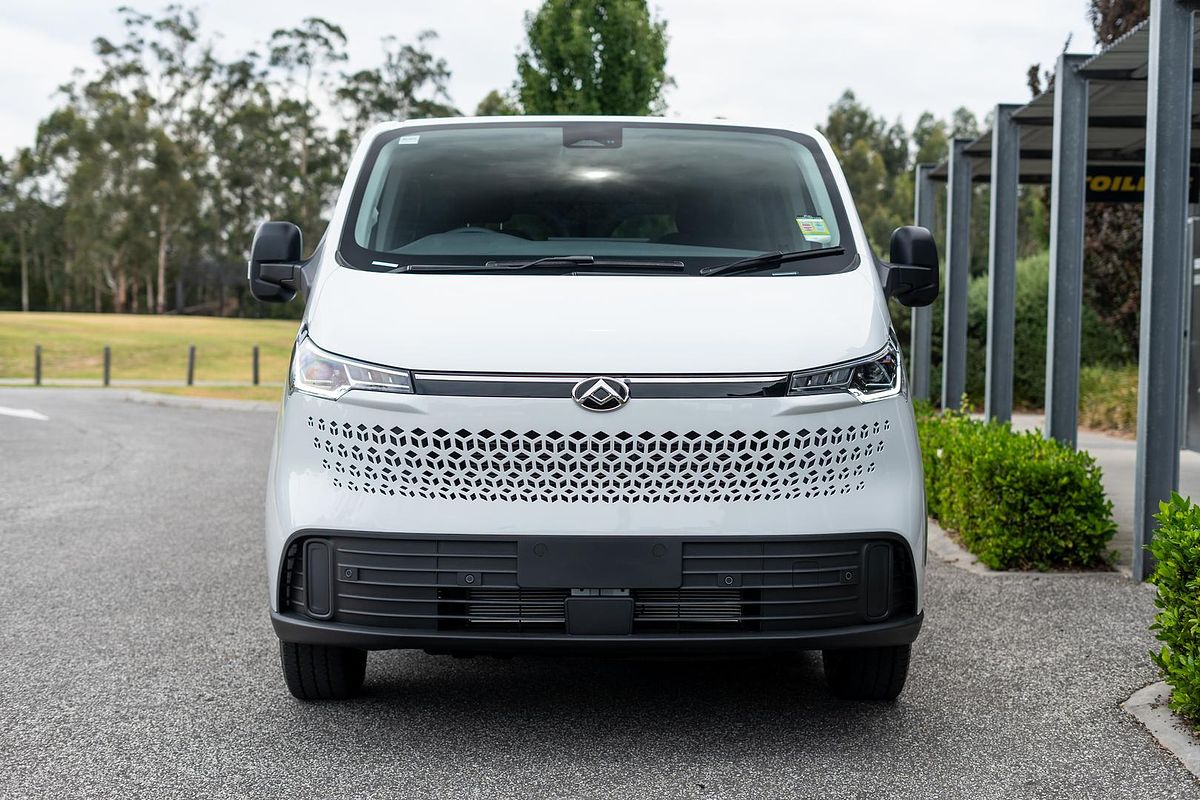 2024 LDV Deliver 7 LWB
