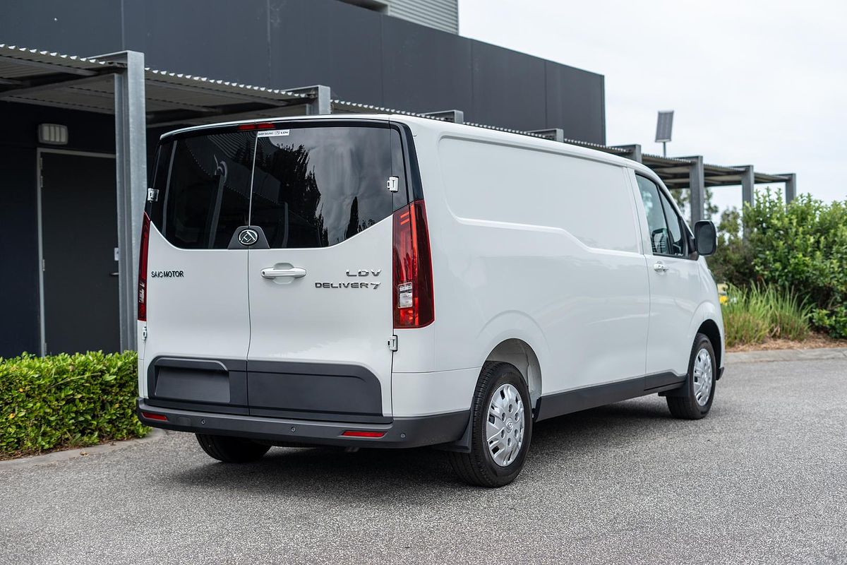 2024 LDV Deliver 7 LWB