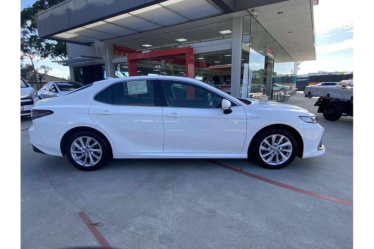 2021 Toyota Camry Ascent AXVH70R