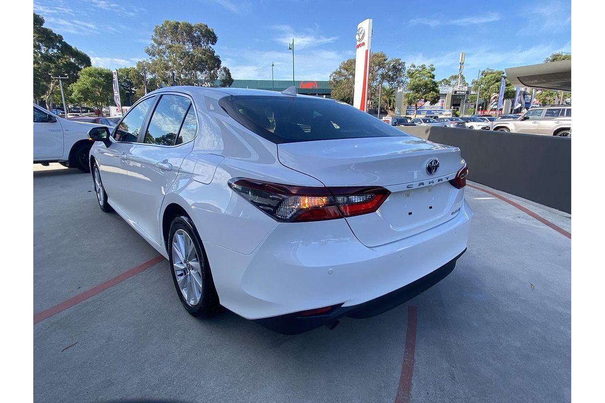 2021 Toyota Camry Ascent AXVH70R