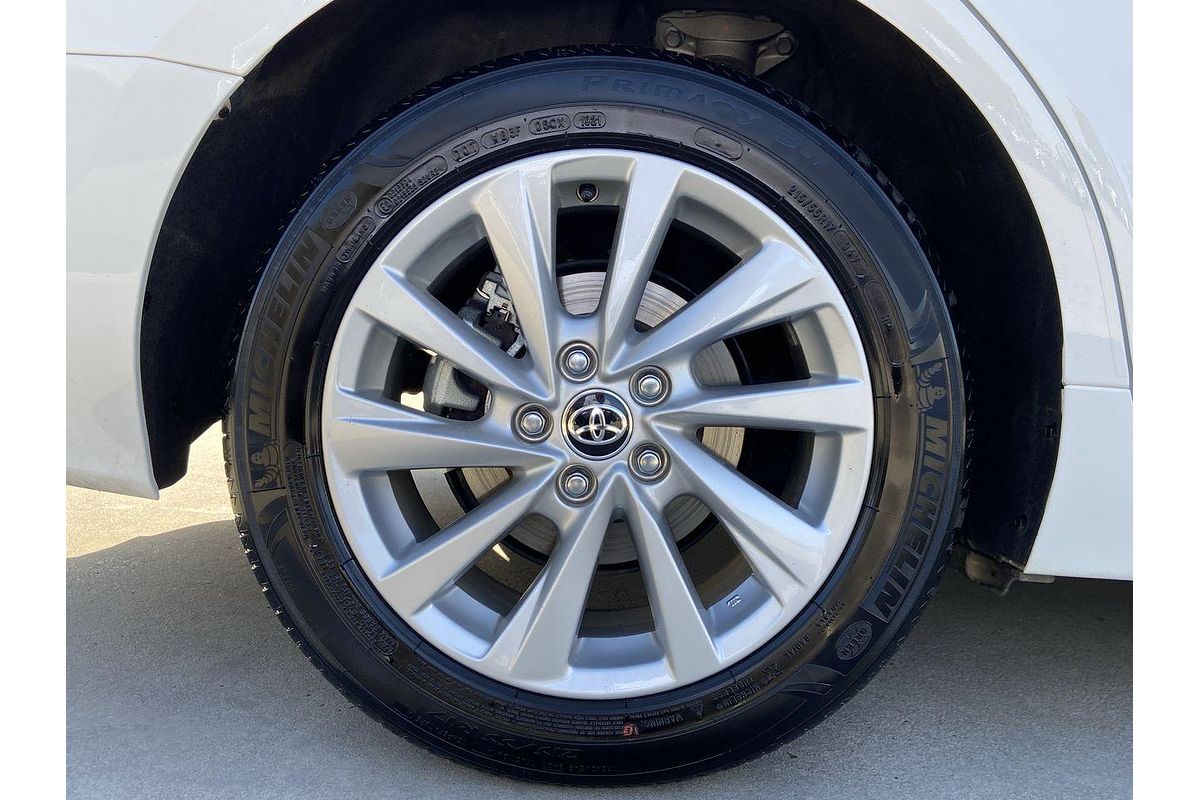 2021 Toyota Camry Ascent AXVH70R