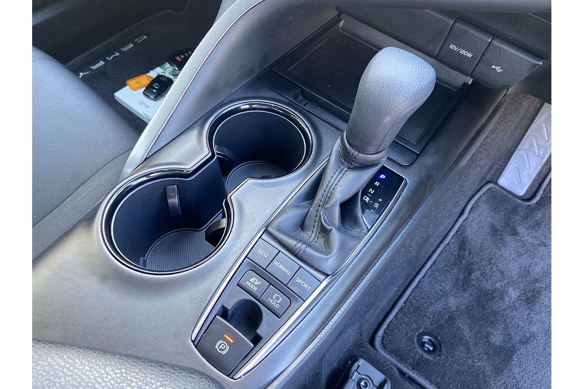 2021 Toyota Camry Ascent AXVH70R