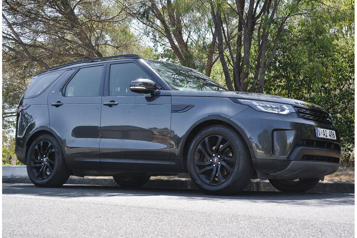 2019 Land Rover Discovery SD4 SE Series 5