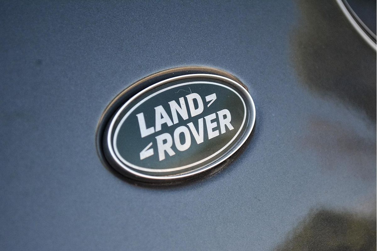2019 Land Rover Discovery SD4 SE Series 5