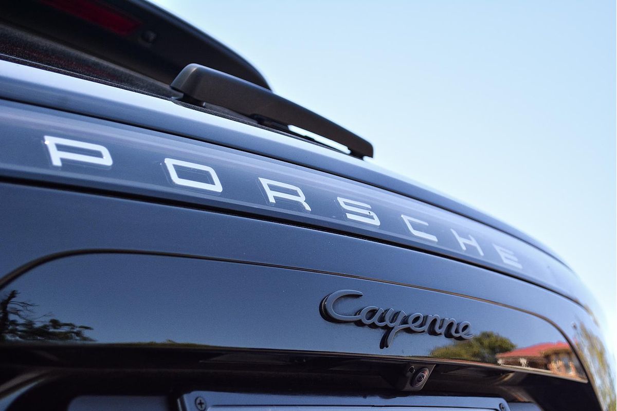 2019 Porsche Cayenne 9YA