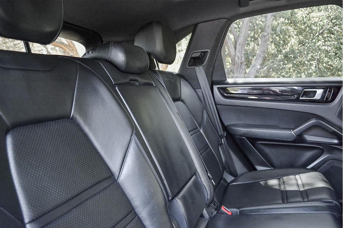 2019 Porsche Cayenne 9YA