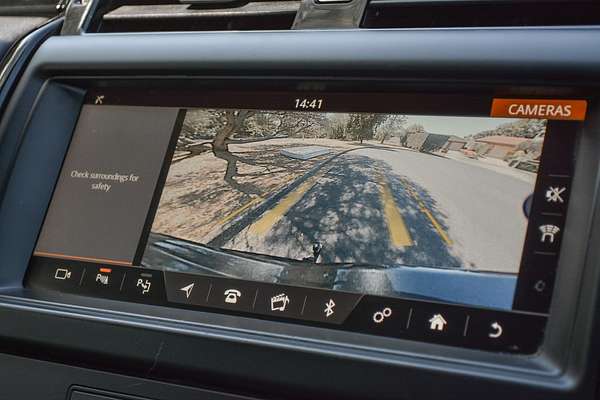 2019 Land Rover Discovery SD4 SE Series 5