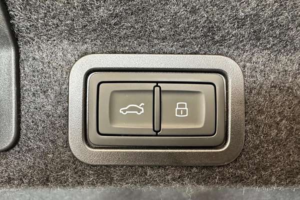 2025 Audi A6 45 TFSI S line C8