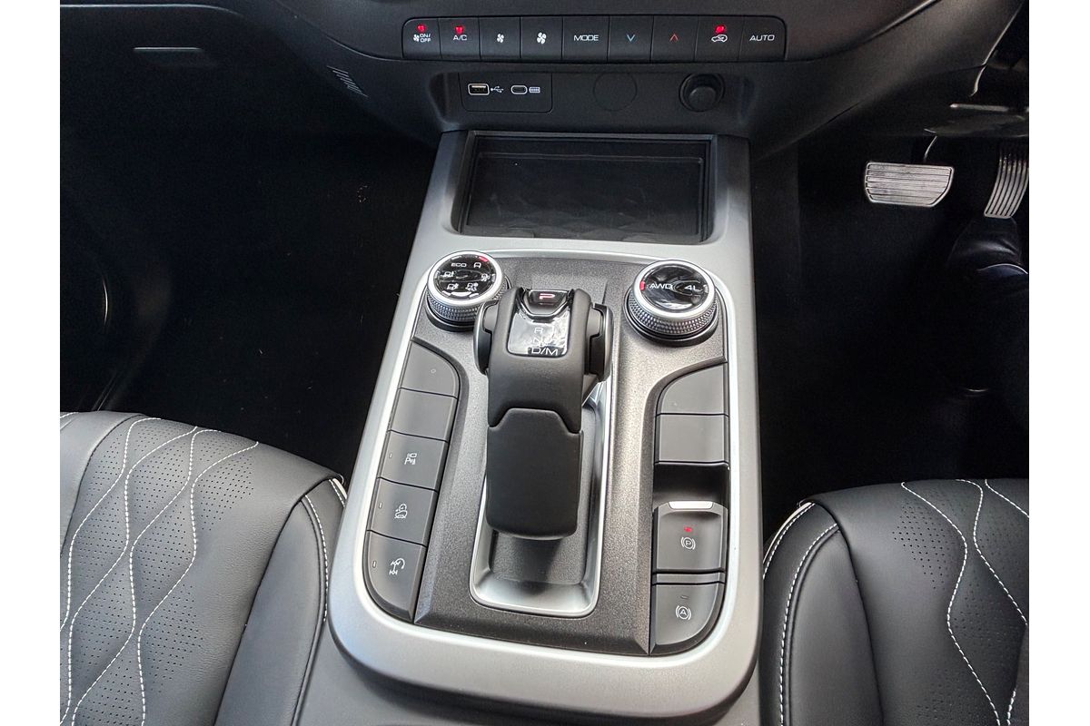 2023 GWM Tank 300 Lux Hybrid P01