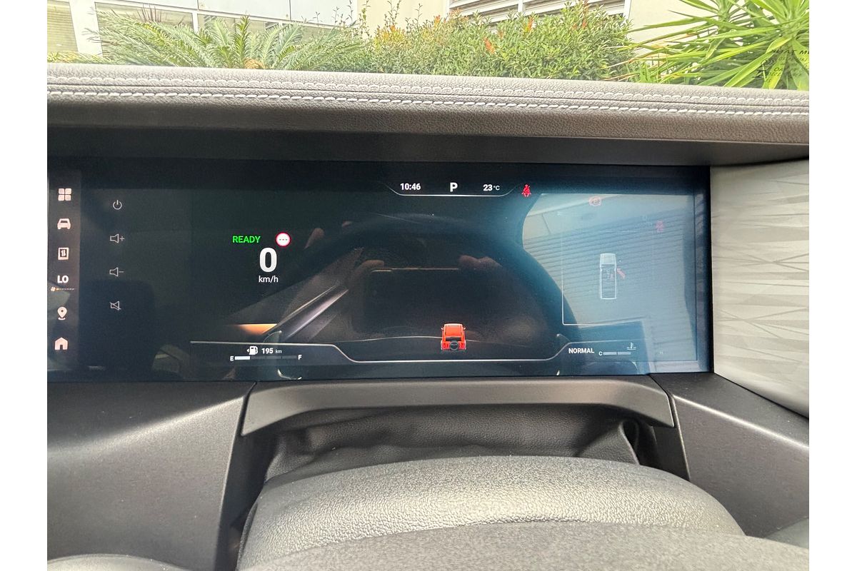 2023 GWM Tank 300 Lux Hybrid P01