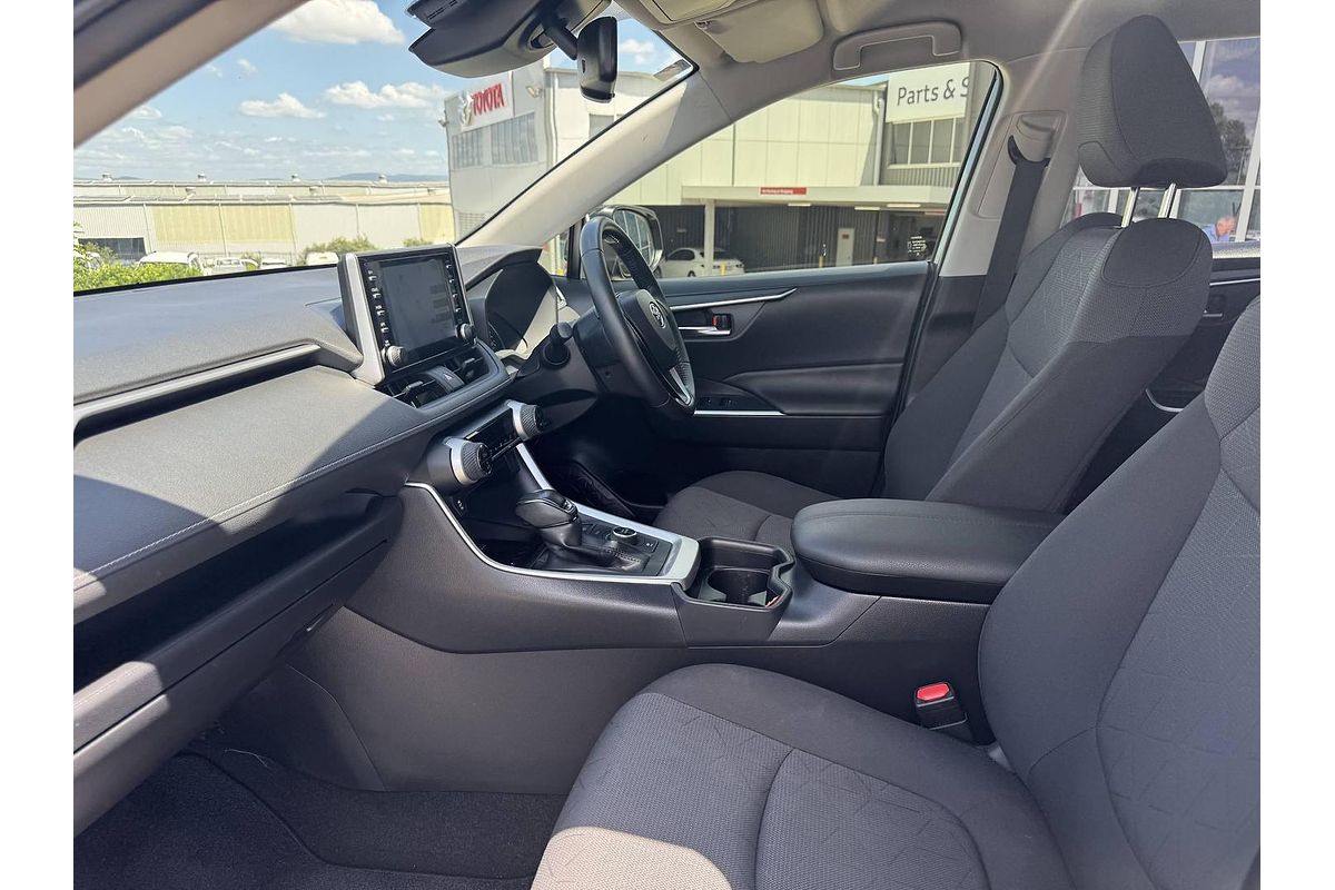 2021 Toyota RAV4 GXL AXAH54R