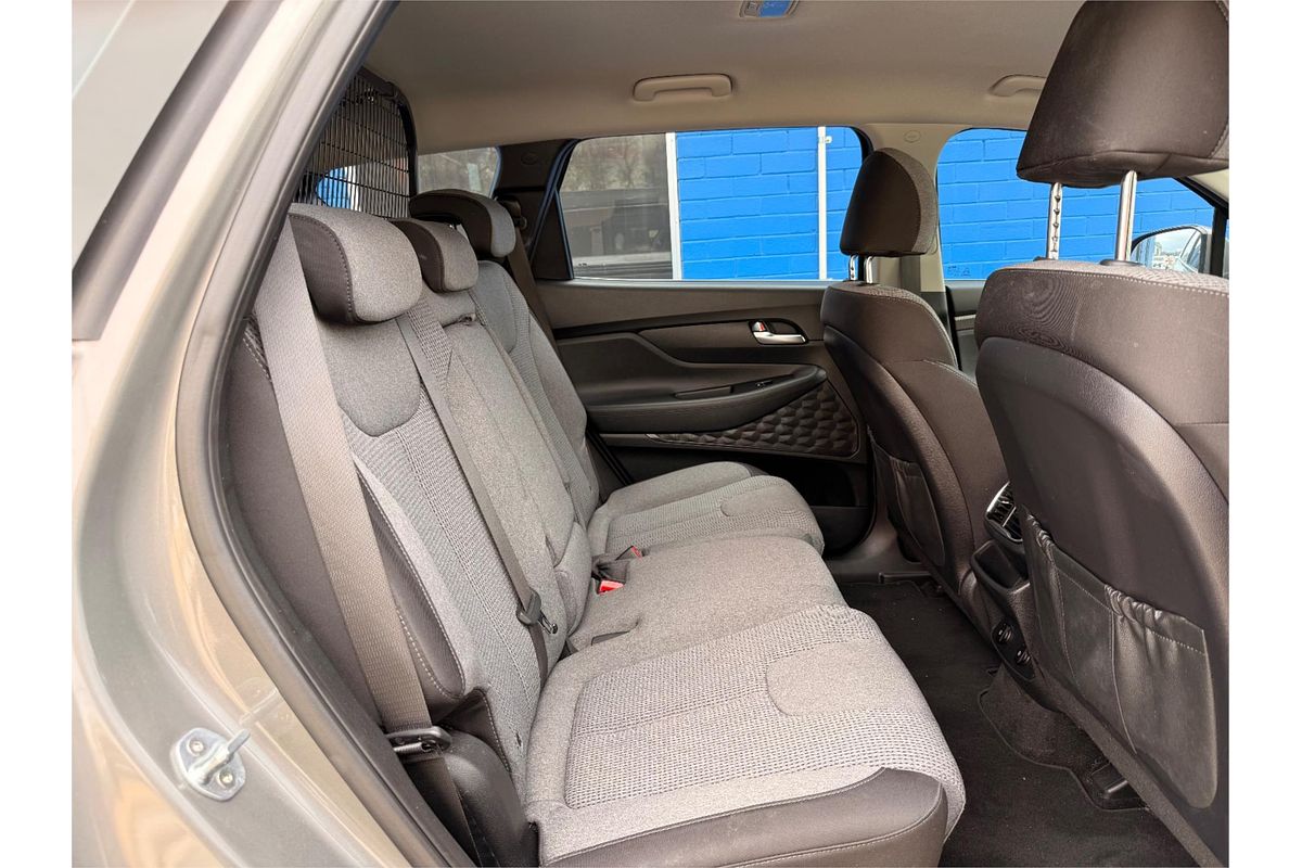 2020 Hyundai Santa Fe Active TM.2