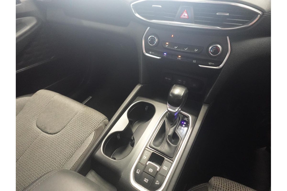2020 Hyundai Santa Fe Active TM.2