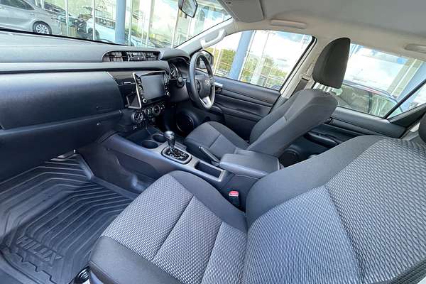 2024 Toyota Hilux Workmate GUN125R 4X4
