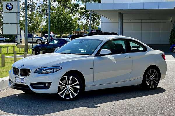 2016 BMW 2 Series 220d Sport Line F22