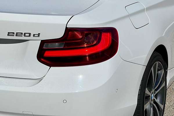 2016 BMW 2 Series 220d Sport Line F22