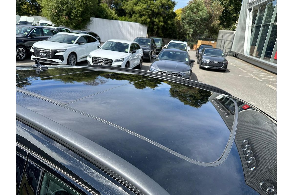 2025 Audi Q3 40 TFSI S line F3