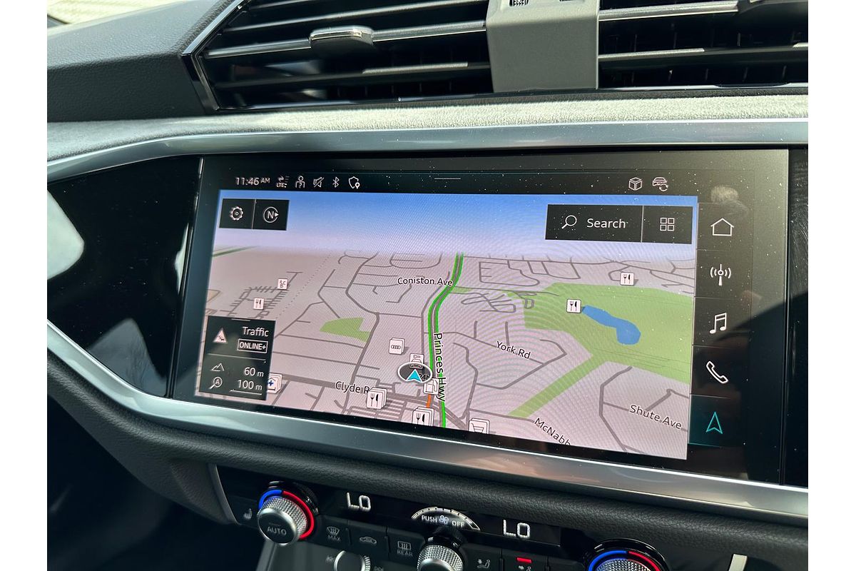 2025 Audi Q3 40 TFSI S line F3