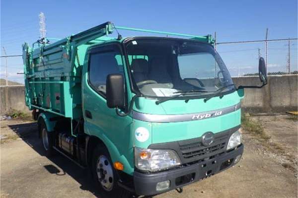 2011 Toyota DYNA DYNA HYBRID XKU MY12