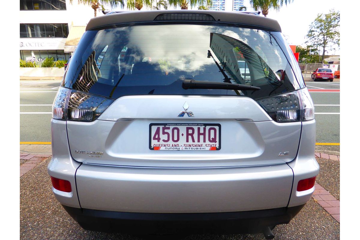 2010 Mitsubishi Outlander LS ZH