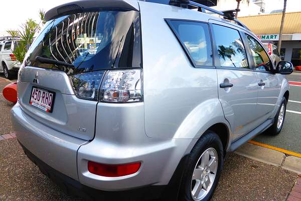 2010 Mitsubishi Outlander LS ZH