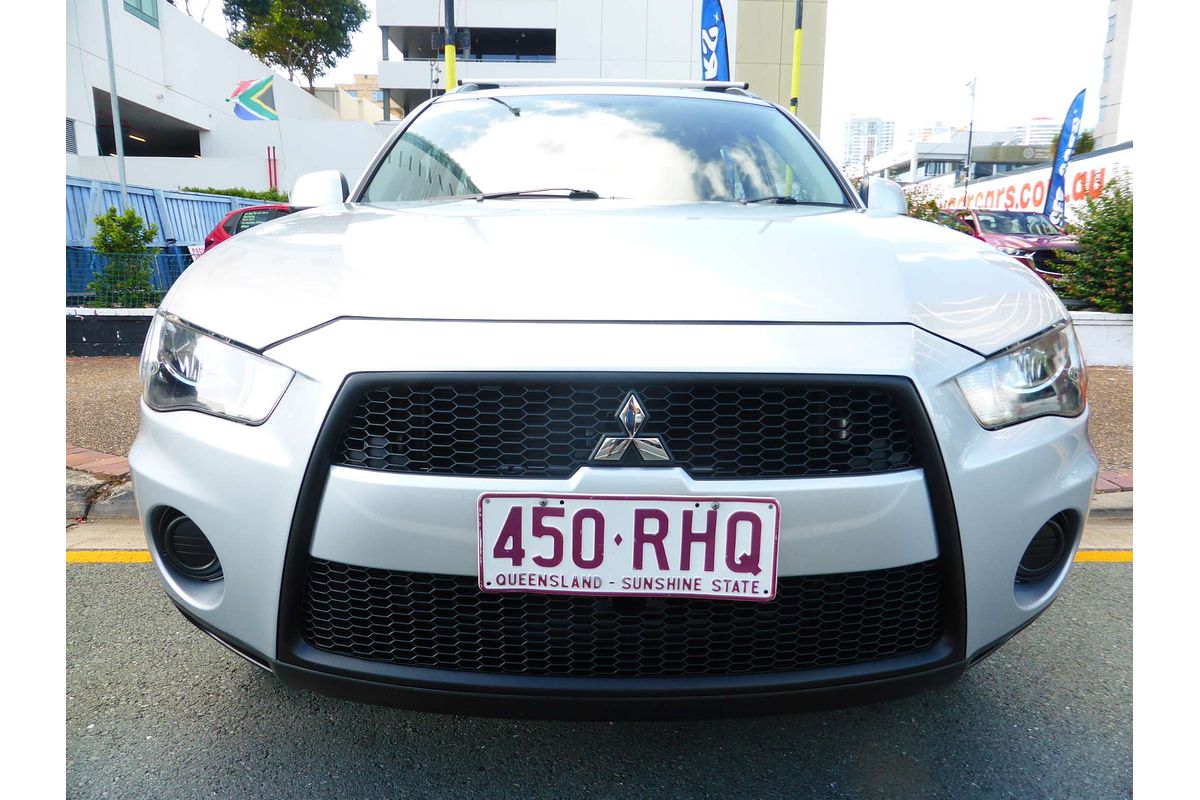 2010 Mitsubishi Outlander LS ZH