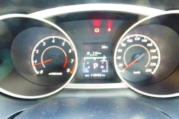 2010 Mitsubishi Outlander LS ZH