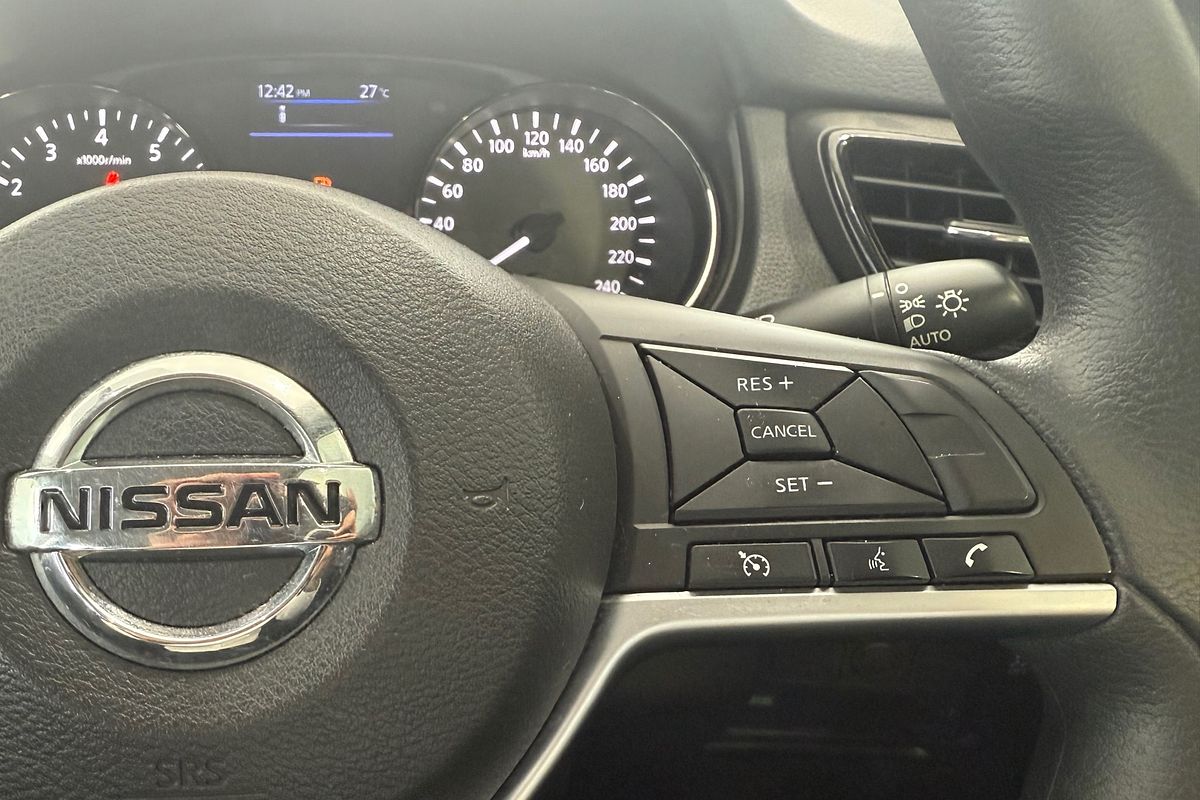 2022 Nissan X-TRAIL ST T32