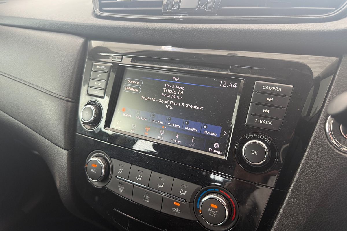 2022 Nissan X-TRAIL ST T32