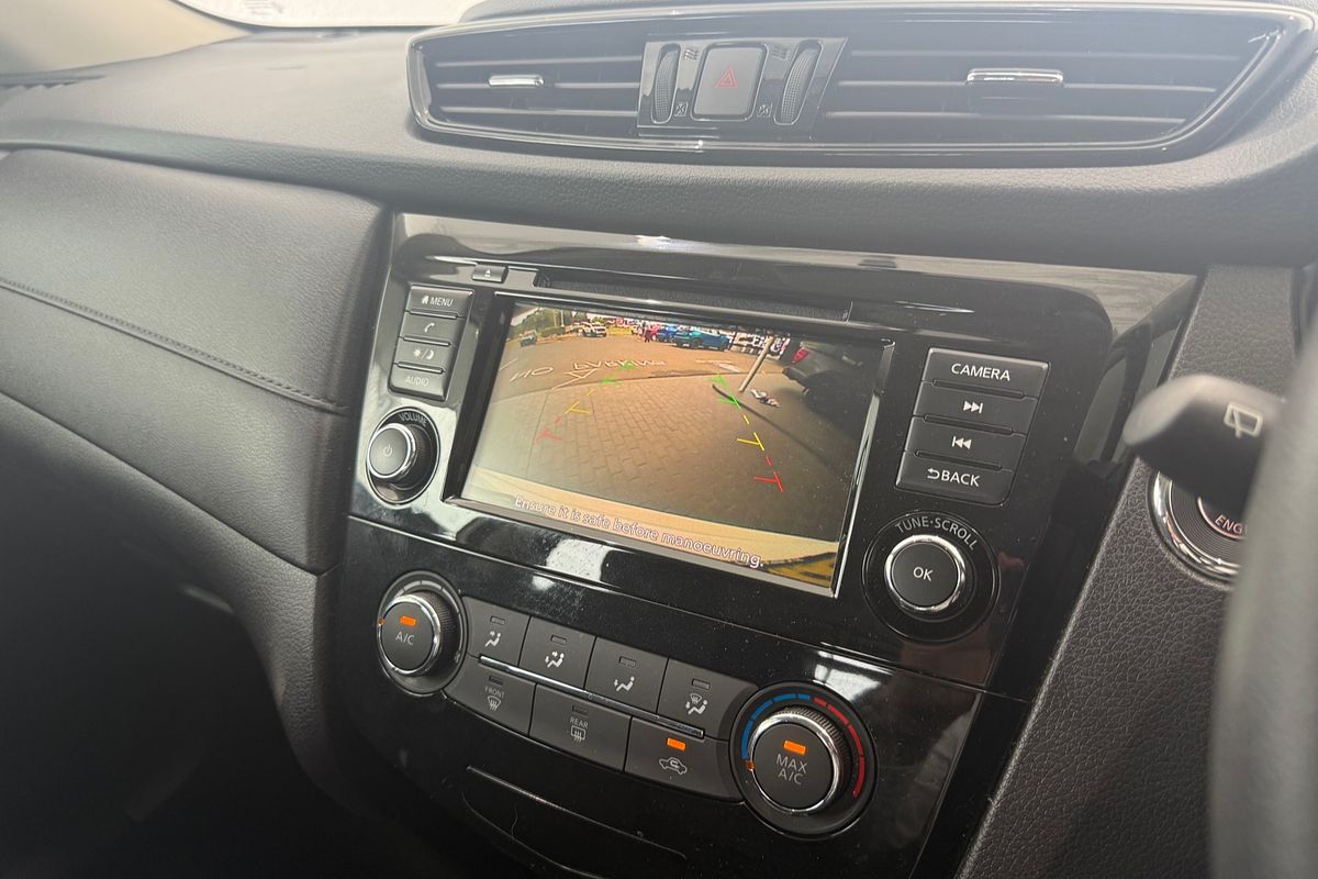 2022 Nissan X-TRAIL ST T32