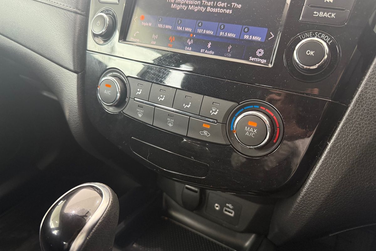 2022 Nissan X-TRAIL ST T32