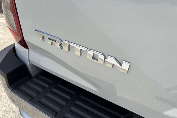 2024 Mitsubishi Triton GLS MV 4X4