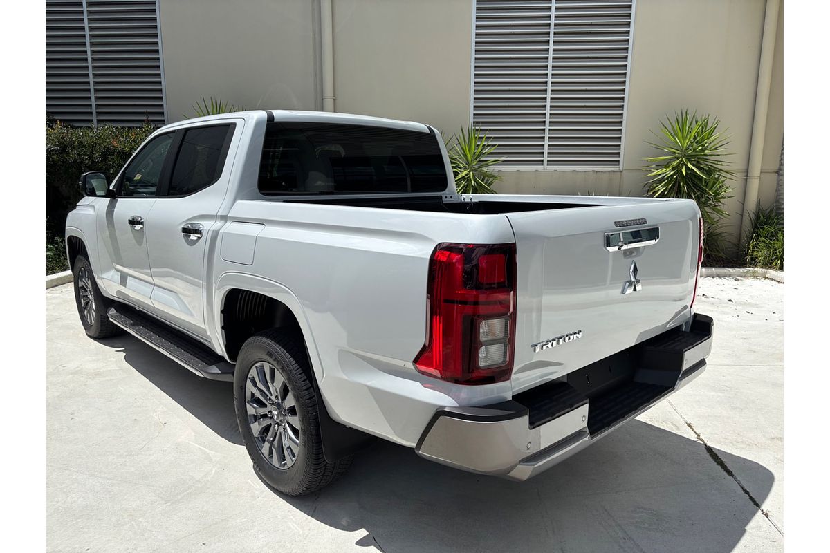 2024 Mitsubishi Triton GLS MV 4X4