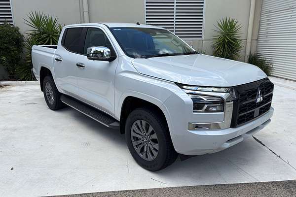 2024 Mitsubishi Triton GLS MV 4X4