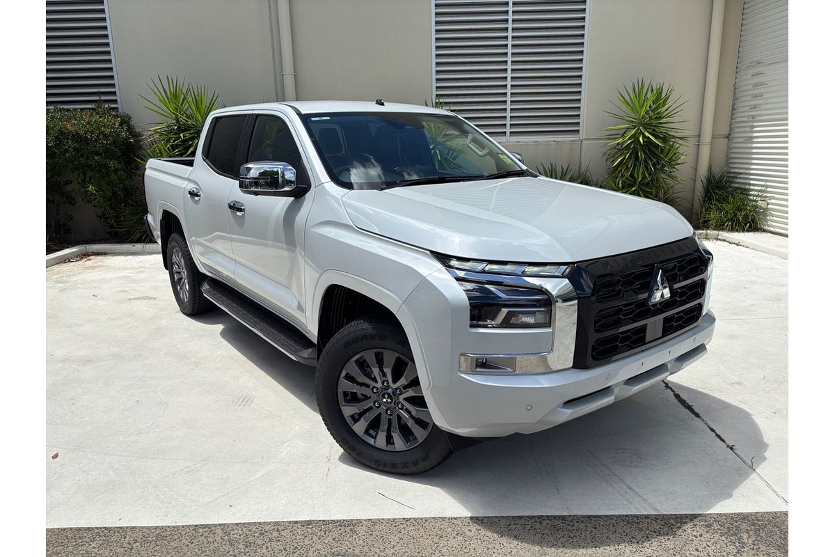 2024 Mitsubishi Triton GLS MV 4X4