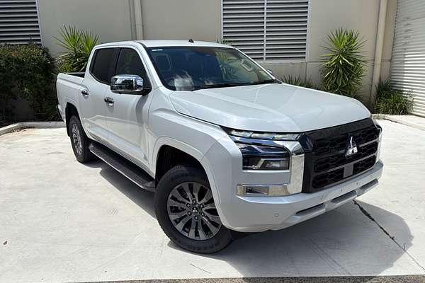 2024 Mitsubishi Triton GLS MV 4X4