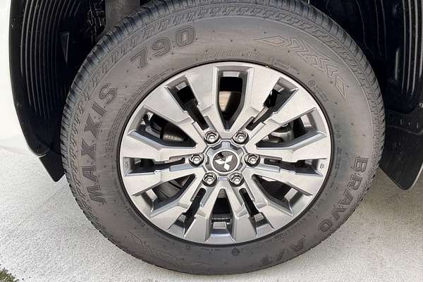 2024 Mitsubishi Triton GLS MV 4X4