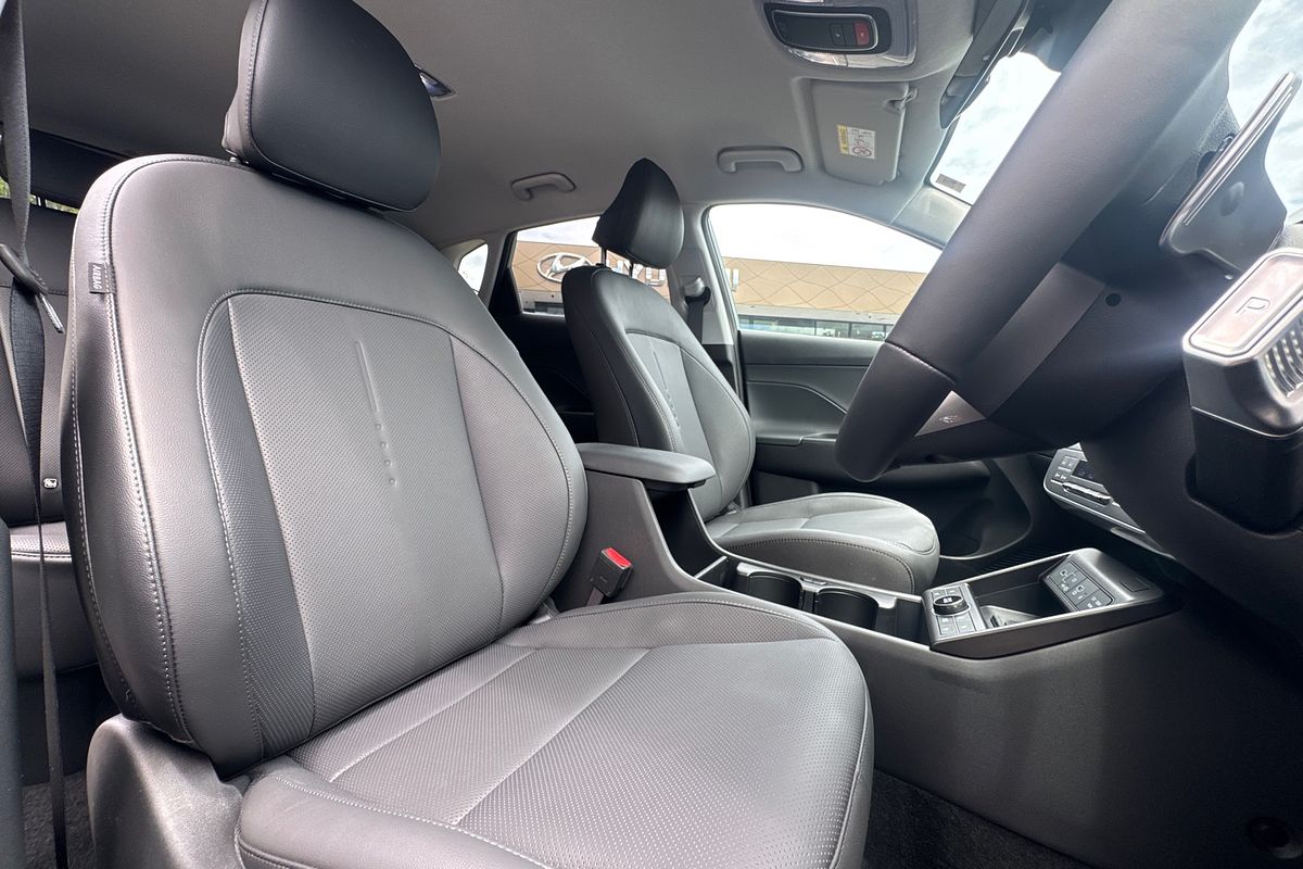 2025 Hyundai Kona Hybrid SX2.V2