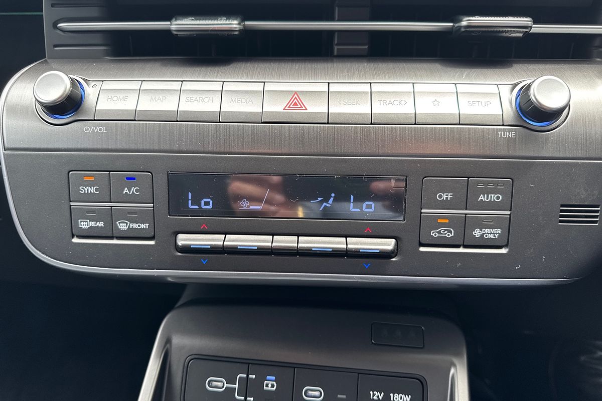 2025 Hyundai Kona Hybrid SX2.V2