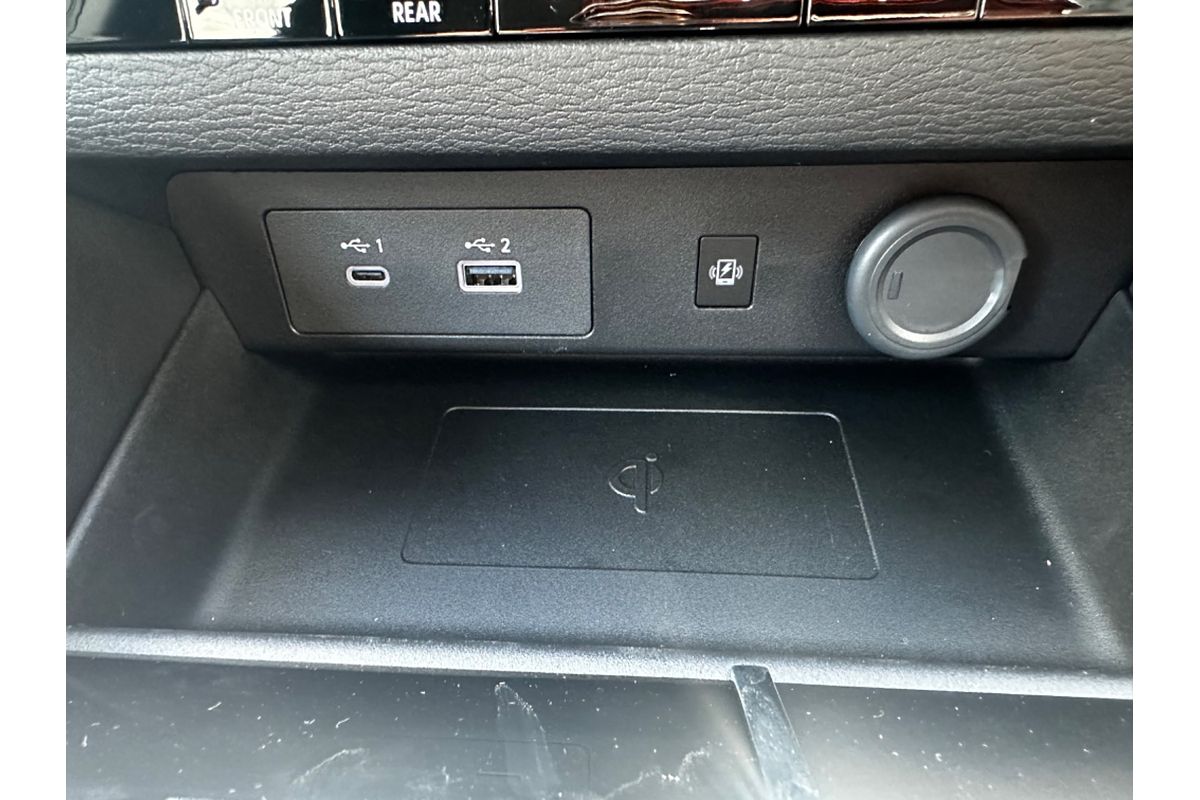 2024 Mitsubishi Outlander LS ZM