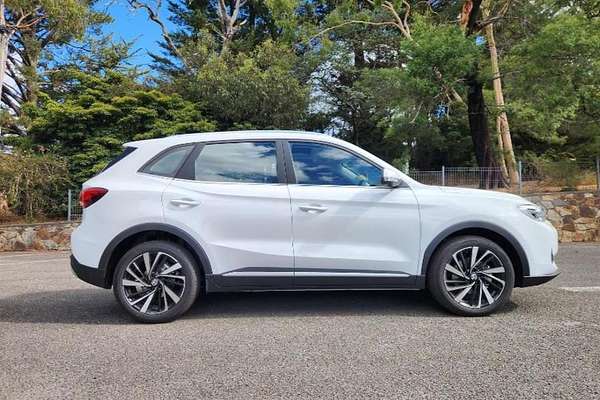 2025 MG ZS Essence Turbo ZS32