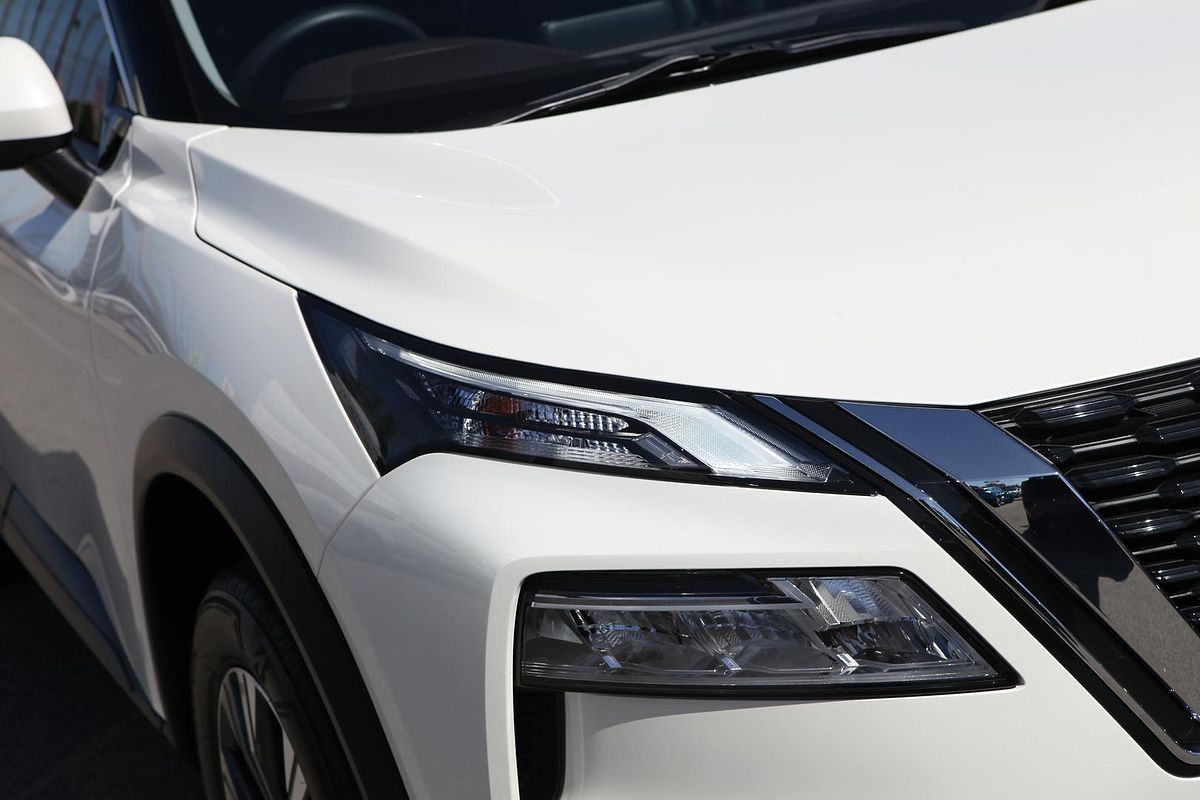 2024 Nissan X-TRAIL ST-L T33