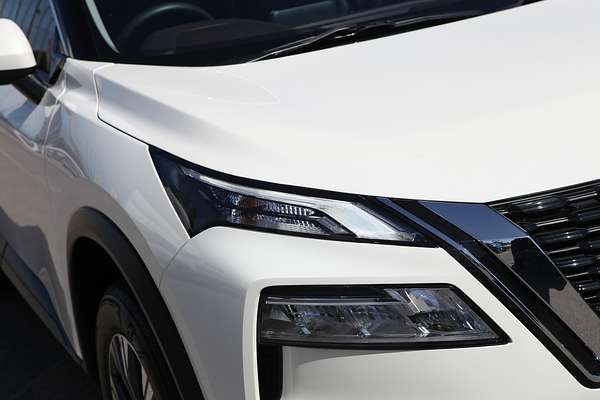 2024 Nissan X-TRAIL ST-L T33