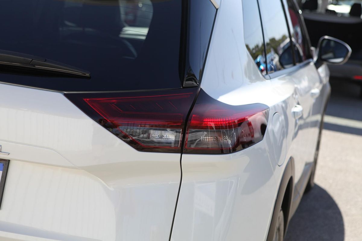 2024 Nissan X-TRAIL ST-L T33